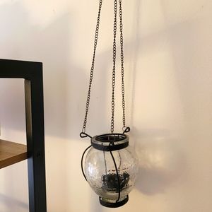 NWOT Hangong Candle or Plant holder